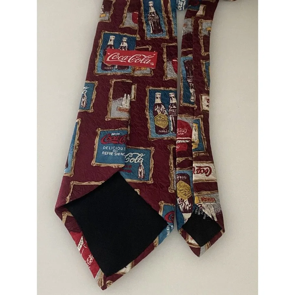 Coca Cola Men’s 100% SILK Tie Made in USA Retro W Old Bottles And Cases 4